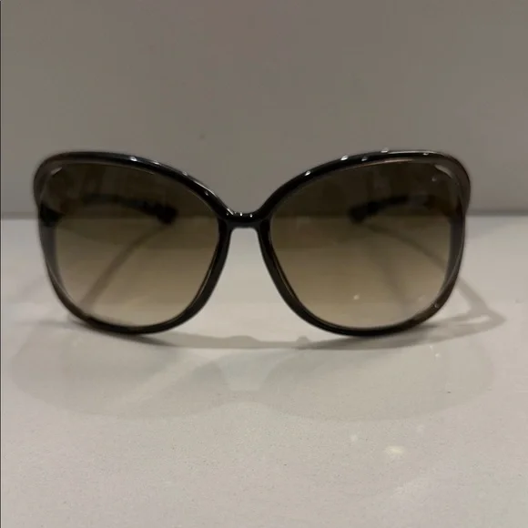 Tom Ford Olive Green Gradient Lens Sunglasses - Picture 1 of 7
